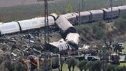 【速報】スペイン列車事故　乗客名簿に日本人2人の名前