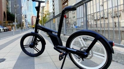 チェーンなし“電動自転車”が日本上陸で大人気…カッコいいデザインだけどどうやって進む？仕組みを聞いた