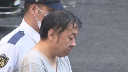 路上で動画配信中の女性の首刺し殺害　初公判で高野健一被告が起訴内容認め謝罪　検察「配信動画見て好意抱く」