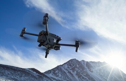 中国ドローン大手のDJI　ロシア事業を一時停止「戦闘に使われないよう」