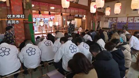 能登半島地震から1月1日で2年　高岡市伏木神社の神事「年越の大祓」で無病息災や街の復興を願う