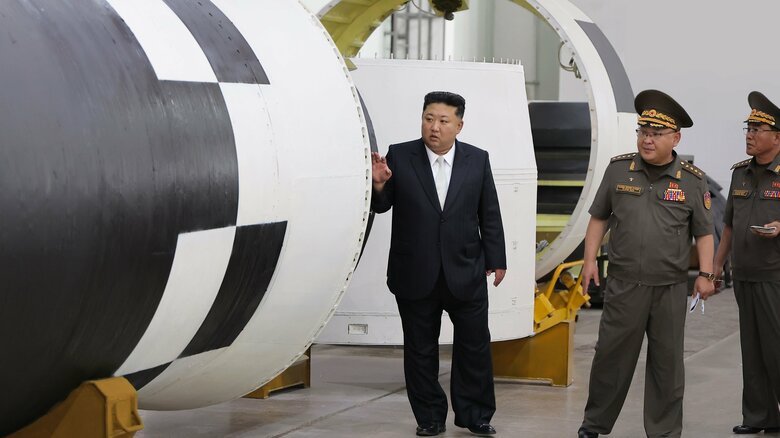 北朝鮮が次世代ICBM「火星20型」開発を示唆　金正恩総書記がミサイル総局傘下の化学材料の研究所を視察｜FNNプライムオンライン