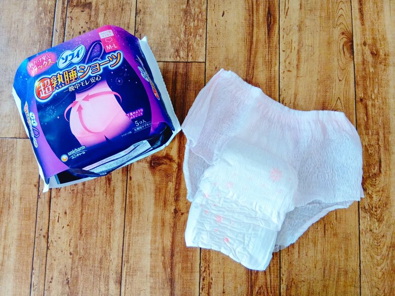 ショーツ型ナプキン