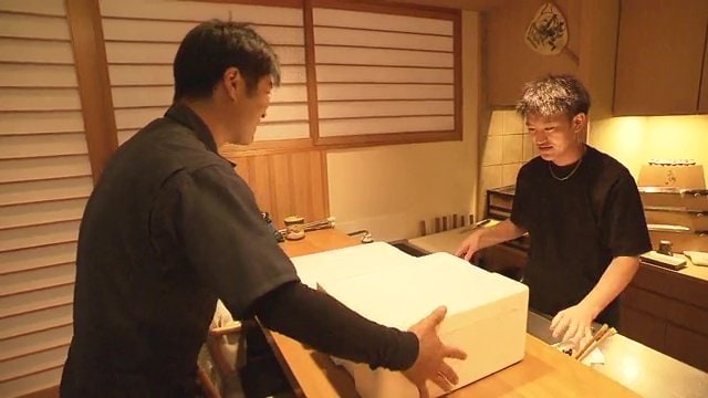食材は自ら店舗へ　そこでどんな素材が好まれるかを学ぶ