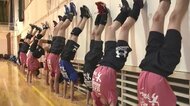 ドッジボール強さの秘訣は「逆立ち」　元体操選手の監督考案…全国常連クラブのトレーニング法【静岡発】