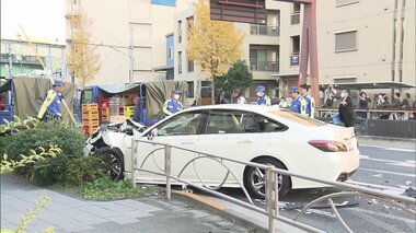 「試乗するためだった」盗難車で歩行者らひき逃げ猛スピードで追突し運転席から逃走　1人…