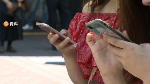 未成年のSNS利用に年齢制限義務付けへ　総務省が事業者に求める方針　有識者会議が5月にも報告書取りまとめ