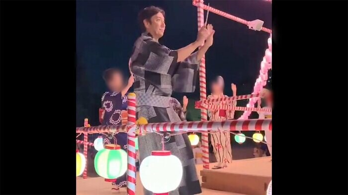 夏祭りで有権者に現金を渡した疑いの菅原前経産相