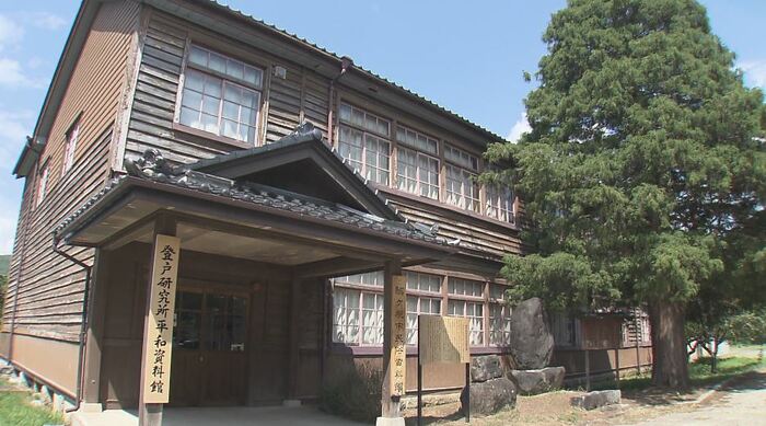駒ヶ根の資料館はかつての中沢国民学校校舎