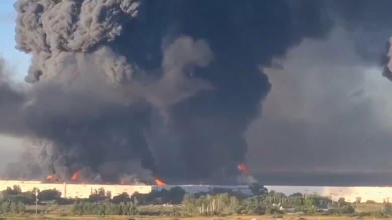 ロシア・モスクワなど2つの州の物流施設へウクライナがドローン攻撃　8人死亡｜FNNプライムオンライン