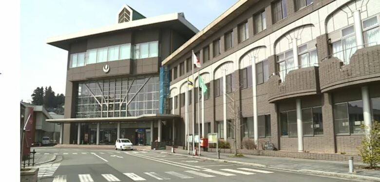 不同意わいせつ未遂の罪で起訴された栗原市職員の男　混浴露天風呂で面識のない女性に犯行か〈宮城〉｜FNNプライムオンライン