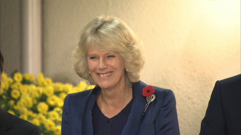 2008年、両陛下は、来日したチャールズ新国王とカミラ夫人を夕食会に招待された