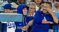 4戦連続スタメン外れた大谷翔平　ベンチでヘルメットかぶり“代打スタンバイ”も出番なし…明日復帰へ　ベッツ逆転スリーランでドジャース4連勝