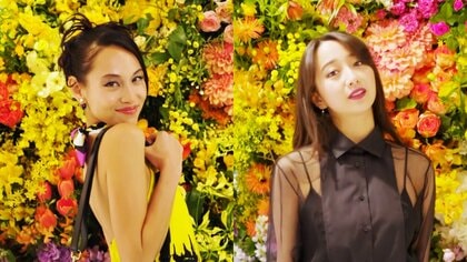 水原希子とCocomiが表参道で“美の共演”　対照的な2人のドレス姿に注目