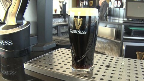 ギネスビール“7万杯分”が消えた　大型トレーラー2台ごと盗難　イギリス