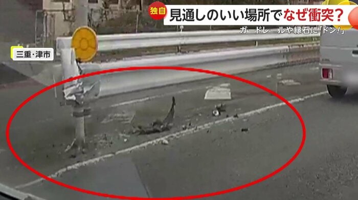現場に散らばっていた車の部品(視聴者提供)
