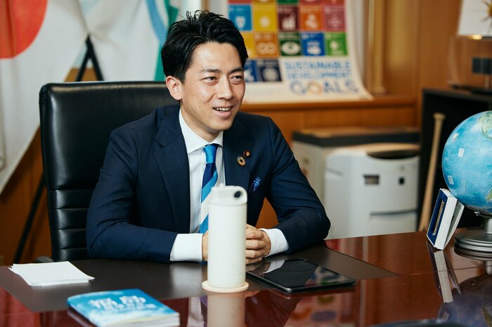 「スプーン狙い撃ちではありません。プラスチック全部です」