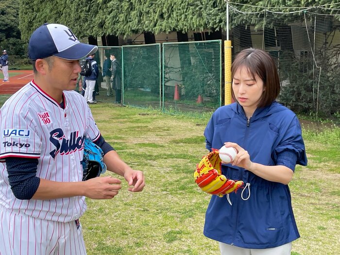 石川雅規投手と投球練習