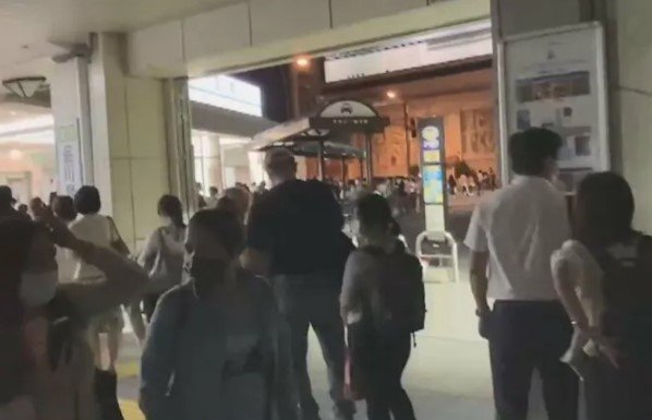 便利な生活が当たり前の東京では、被災後の不自由さに耐えるための心と生活の準備が必要