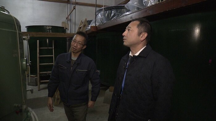 「酒蔵は大きな価値であり地域の財産」と語る中田建設の中田光専務（右）