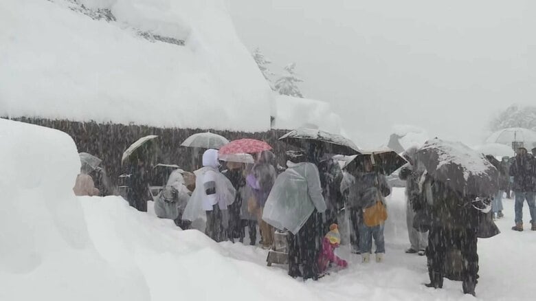 県内で100件のスリップ事故…5日も岐阜県で大雪 白川村248cm 郡上市長滝125cmなど 週末まで続く見込み｜FNNプライムオンライン