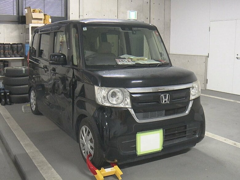 古紙回収施設から道路に出る際か…車で原付バイクの女性をはね重傷負わせて逃走した疑い 66歳無職の男を逮捕｜FNNプライムオンライン