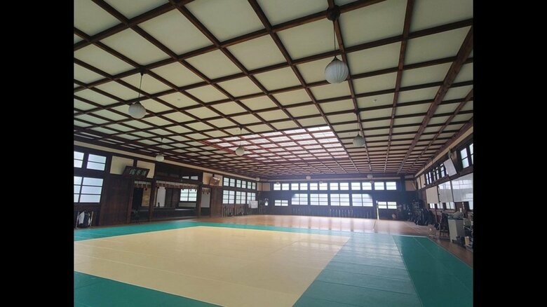 明治時代から続く歴史のある道場「済寧館」