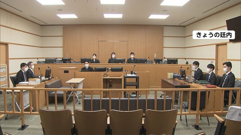 12日に行われた初公判（千葉地裁）