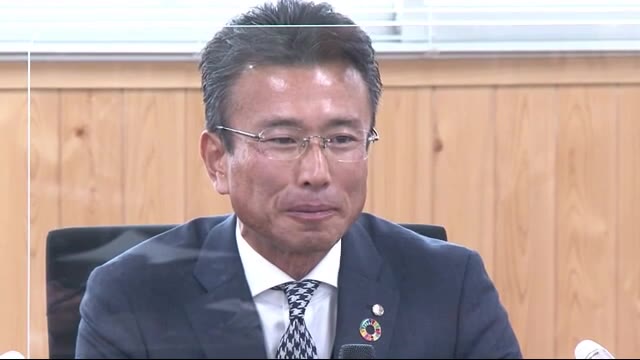 飯田市・佐藤健市長が初登庁 航空機産業・リニア新駅アクセスは見直しへ 「立ち止まることも必要」