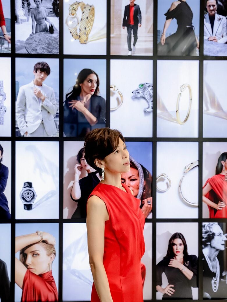 (c) Cartier