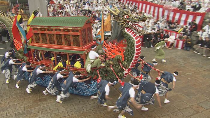 西浜町「龍船」