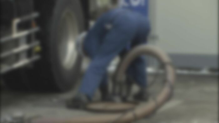 資料:輸送コストなどが影響…