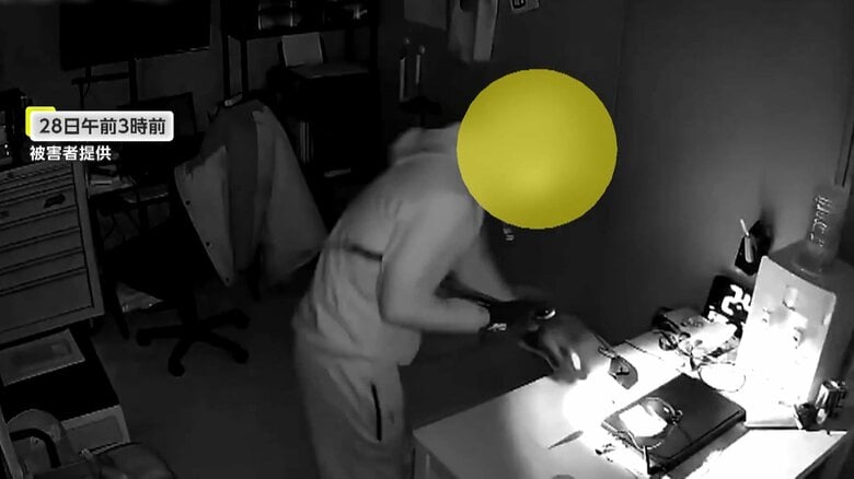 【独自】「きょうで8件9件ぐらい」防犯カメラに“真夜中の不審人物”…自動車販売店のドアを“バール”で破壊し侵入する一部始終　周辺で同様被害相次ぐ　岐阜・羽島市｜FNNプライムオンライン