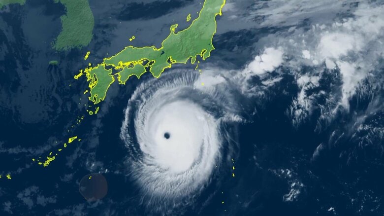 【台風情報】台風22号接近中…東京・八丈島と青ヶ島に暴風と波浪特別警報を発表　最大瞬間風速70メートル予想…50年前の台風では電柱根元から折れる｜FNNプライムオンライン