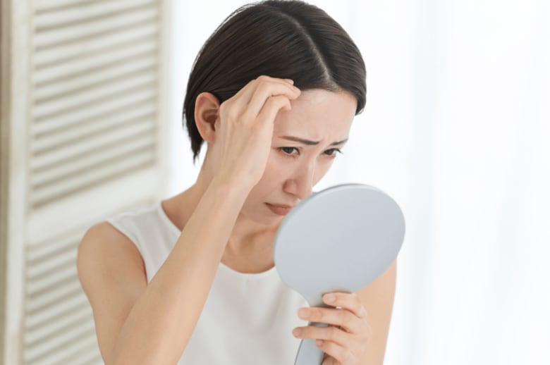1,031名の女性が回答!6割超が「老け見え」を感じる薄毛のリアルとタイパ&コスパを実現するFAGA治療最前線