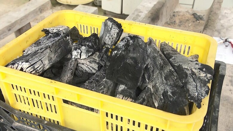 初めてつくった炭は目標の品質に届かず