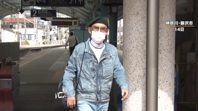 上下デニム姿で現れた佐野誠一さん（89）