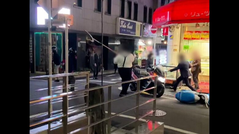 従業員が「さすまた」で犯人を撃退（視聴者映像）