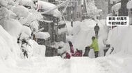 「年末寒波」29日までピーク予想…日本海側で積雪急増の恐れ　新潟県で車が見えないほどの積雪　青森空港では一面ホワイトアウト　年末年始の交通障害など警戒