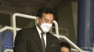 山際経済再生相 Jリーグ制限緩和を視察 「感染症と経済を両立させる」