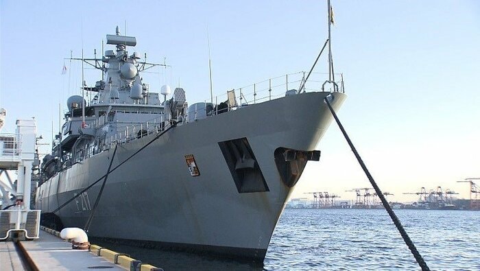 ドイツ軍フリゲート「バイエルン」東京国際クルーズターミナル 11月