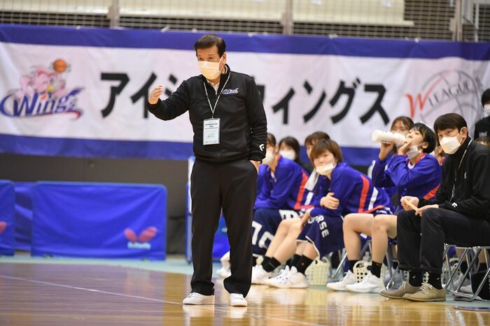 今シーズンより就任した中川文一HC(10月23日、アランマーレ戦より)