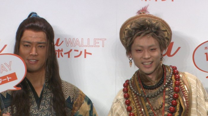 “浦ちゃん”“鬼ちゃん” 桐谷健太・菅田将暉 新シリーズ衣装披露