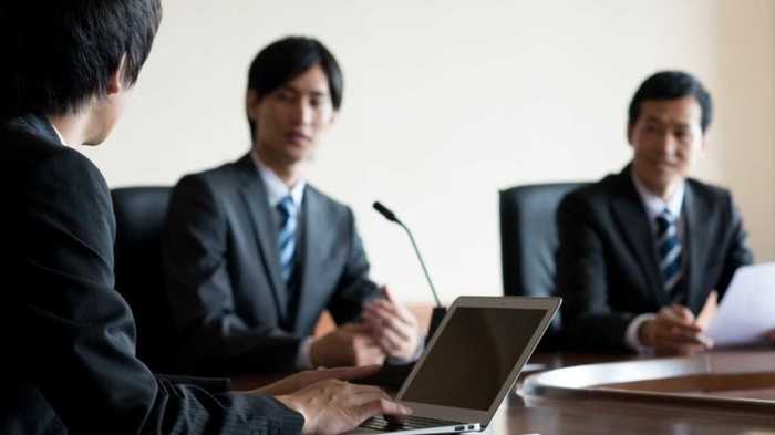国はどこまで企業経営に口出しするのか