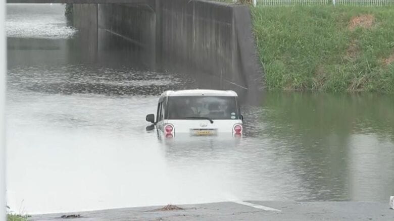 【大雨解説】車の水没を防ぐには？「車高やドア・排気口の高さを把握。危険と判断したら路肩に停めて避難。原則『地下施設』避けて」と専門家　気象予報士「線状降水帯発生したら終電前後に電車止まる可能性も」　｜FNNプライムオンライン