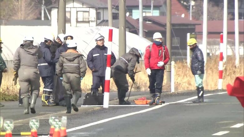 【速報】「酸欠で脱出できない」マンホールで漏水工事中の男性作業員３人が倒れ搬送も全員死亡…有毒ガス発生か　秋田・男鹿市｜FNNプライムオンライン