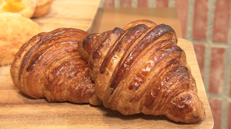 「トリュフの味が濃い」「もちもちふわふわ」話題の「白トリュフ塩パン」のパン店「トリュフミニ」が札幌ステラプレイスにオープン 東京では1日2000個売り上げる店舗も｜FNNプライムオンライン