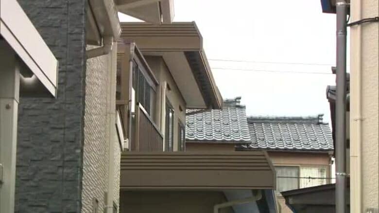 「ケガさせた」80歳の母親の首絞めたか…殺人未遂の疑いで50歳の娘を逮捕　母親は死亡　新潟市北区｜FNNプライムオンライン