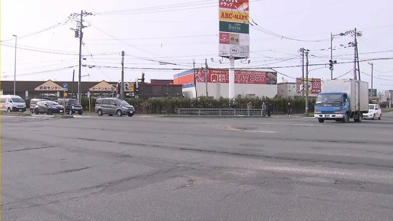 【速報】2歳の女の子が『心肺停止』状態で搬送―軽乗用車とトラック衝突ー北海道札幌市東区｜FNNプライムオンライン