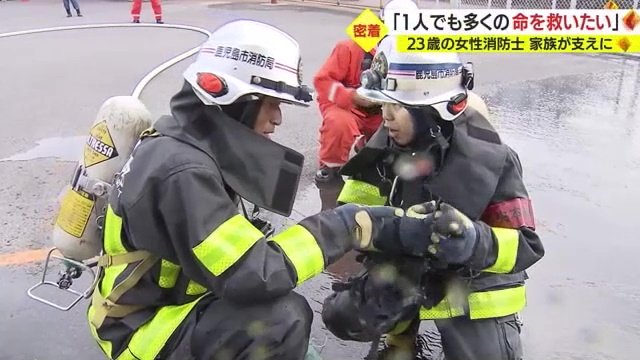 右：訓練中の早川満晴さん